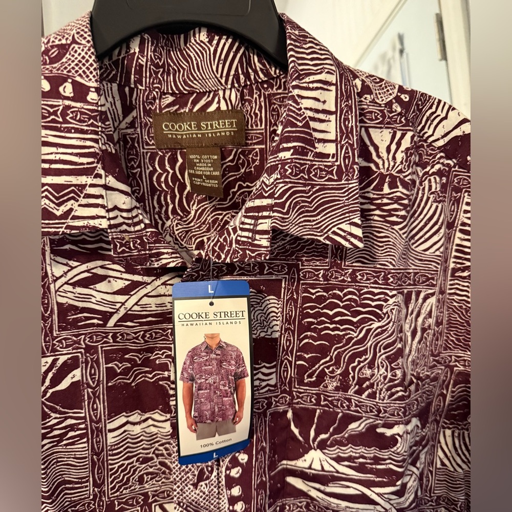 Men's Burgundy Patterned Button Down Shirt - Picture 2 of 2